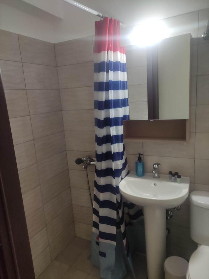 G M 3 Kentpo In The Heart Of The Apartment Larissa